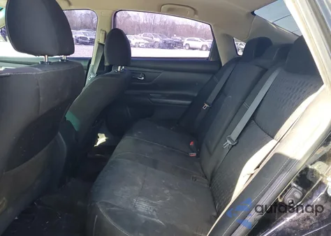 2017 Nissan Altima 2.5 z USA, uszkodzony, nr VIN 1N4AL3AP1HC262084